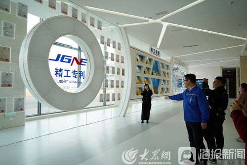 沉浸式體驗(yàn)棗莊鋰電產(chǎn)業(yè)發(fā)展現(xiàn)狀 走進(jìn)國家鋰電池產(chǎn)品質(zhì)量檢驗(yàn)檢測中心 山東精工電子