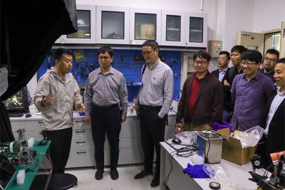 廈門大學柔性電子(未來技術)研究院來訪我院調研交流