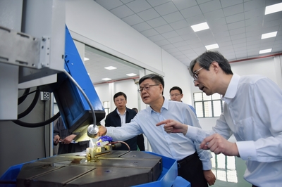 羅乾宜一行赴蘇州調研集團下屬企業工程和技術研究試驗發展工作